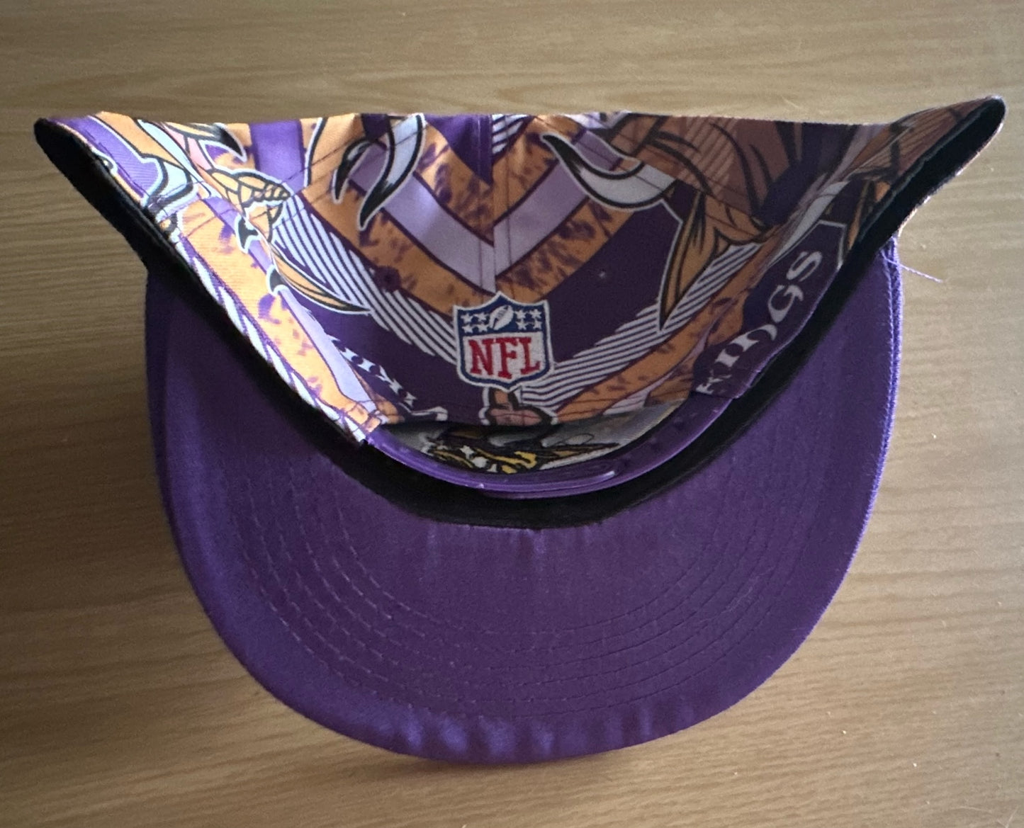 Minnesota Vikings NFL SnapBack Camo Baseball Cap Multicolour New With Sticker