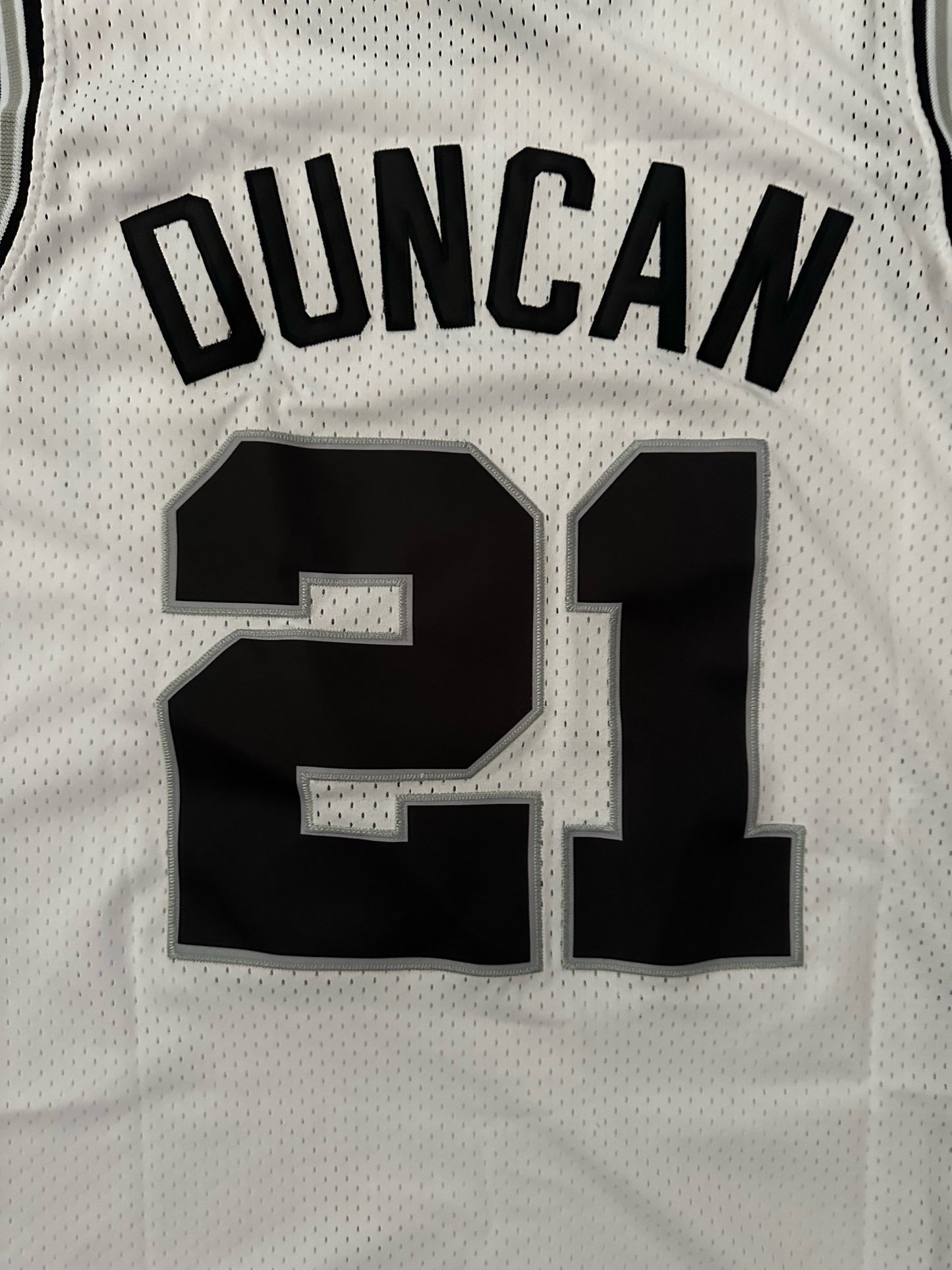 San Antonio Spurs NBA Hardwood Classics Basketball Vest Large Duncan 21 White