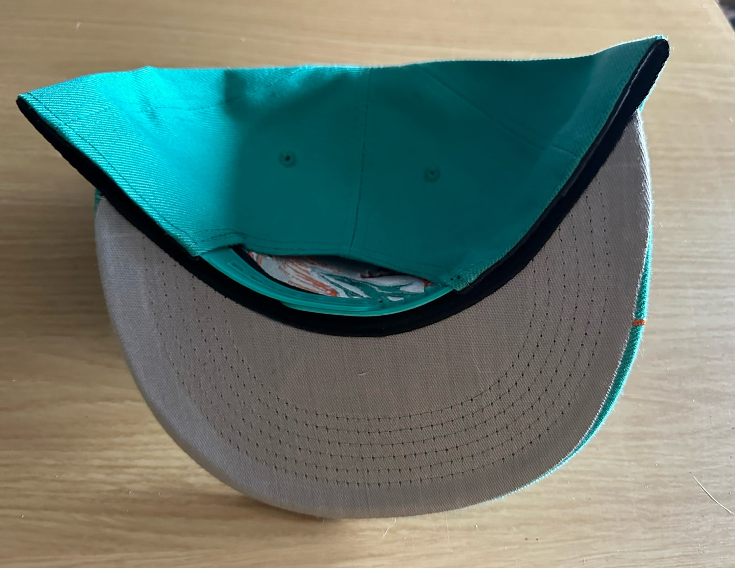 Miami Dolphins NFL SnapBack Baseball Cap Multicolour New With Sticker
