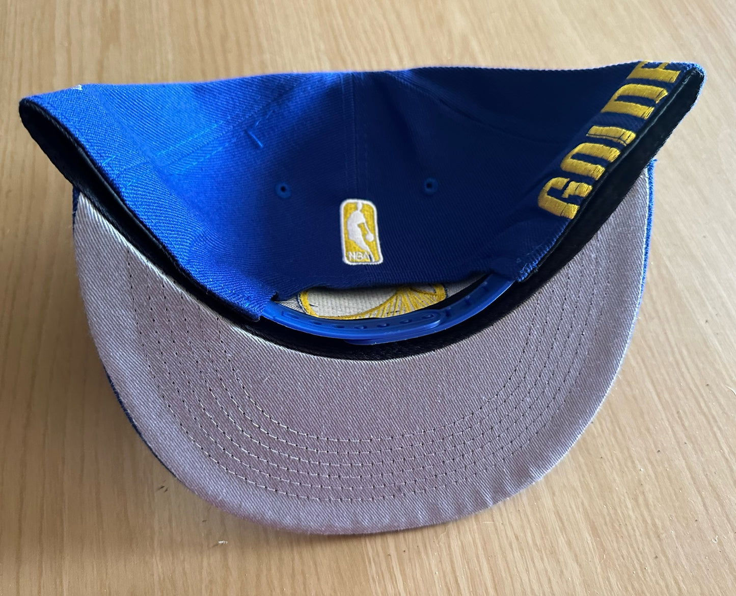 Golden State Warriors NBA SnapBack Baseball Cap Multicolour New With Sticker
