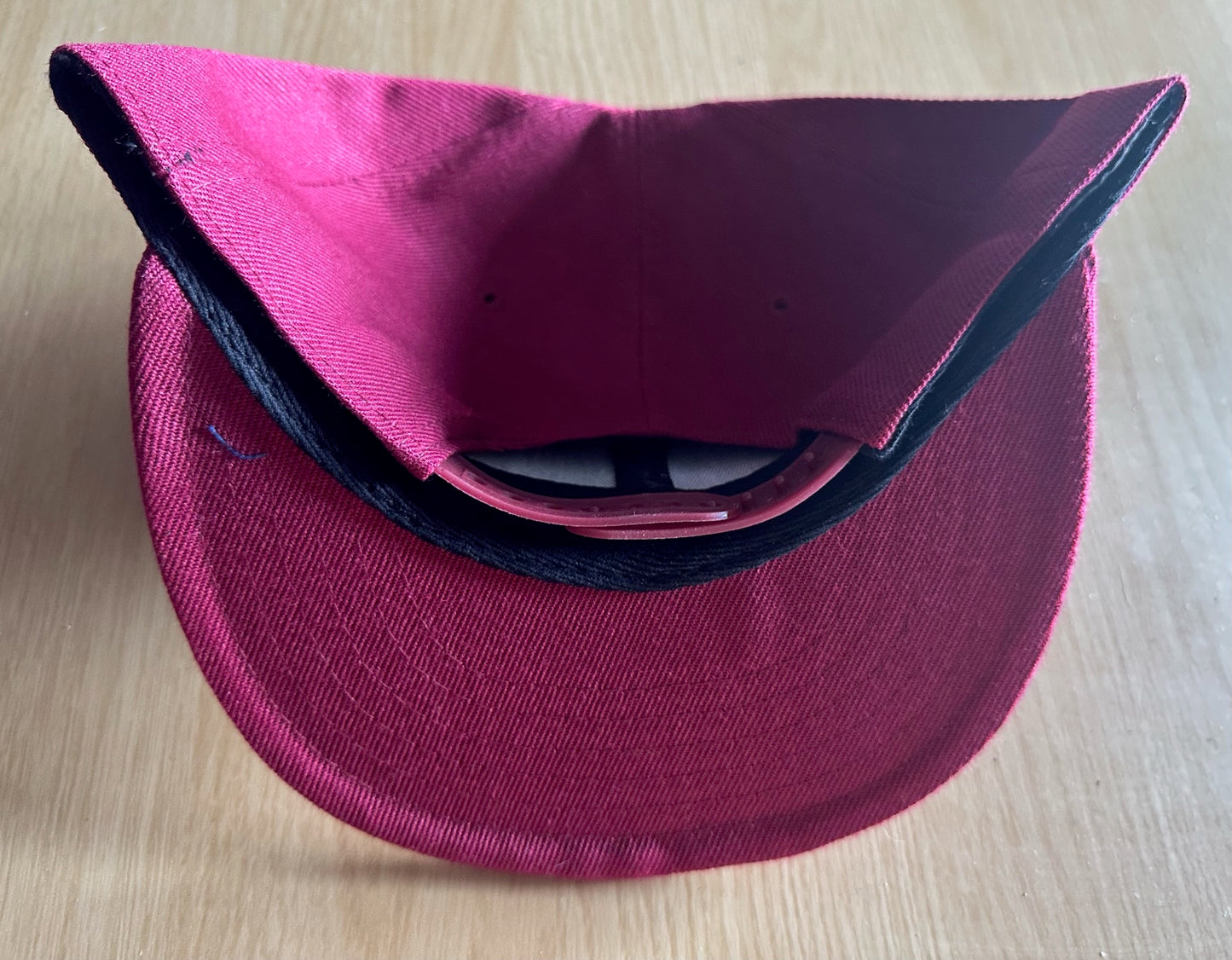 Colorado Avalanche NHL SnapBack Baseball Cap Multicolour New With Sticker