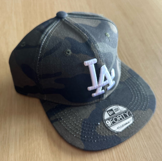 Los Angeles LA Dodgers MLB SnapBack Baseball Cap Multicolour New With Sitcker
