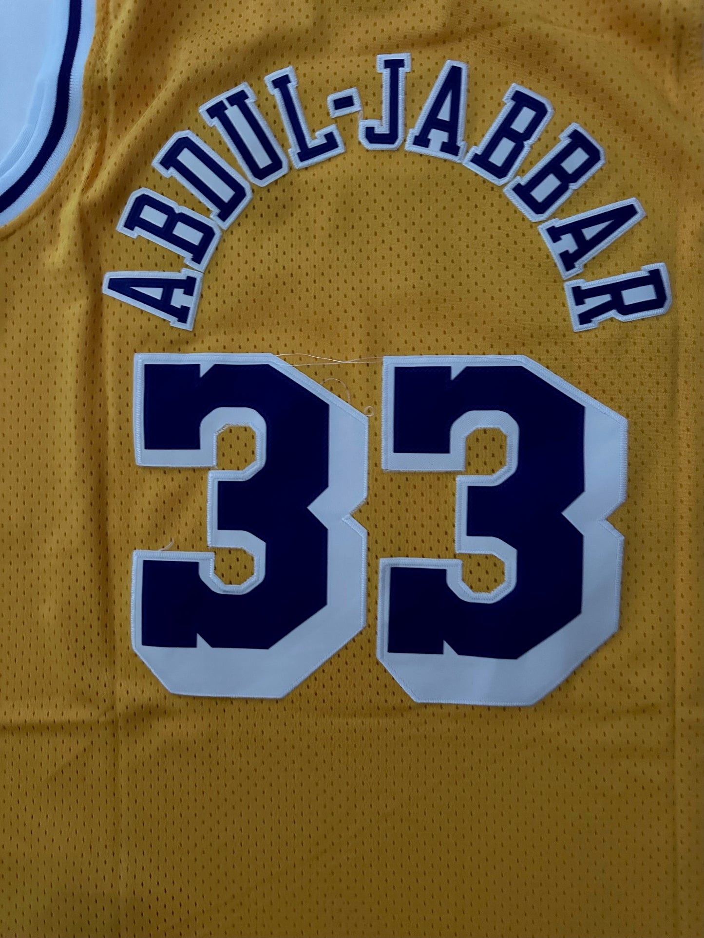 Los Angeles LA Lakers NBA Hardwood Classics Basketball Vest Large 33 Adbul-Jabbar Yellow