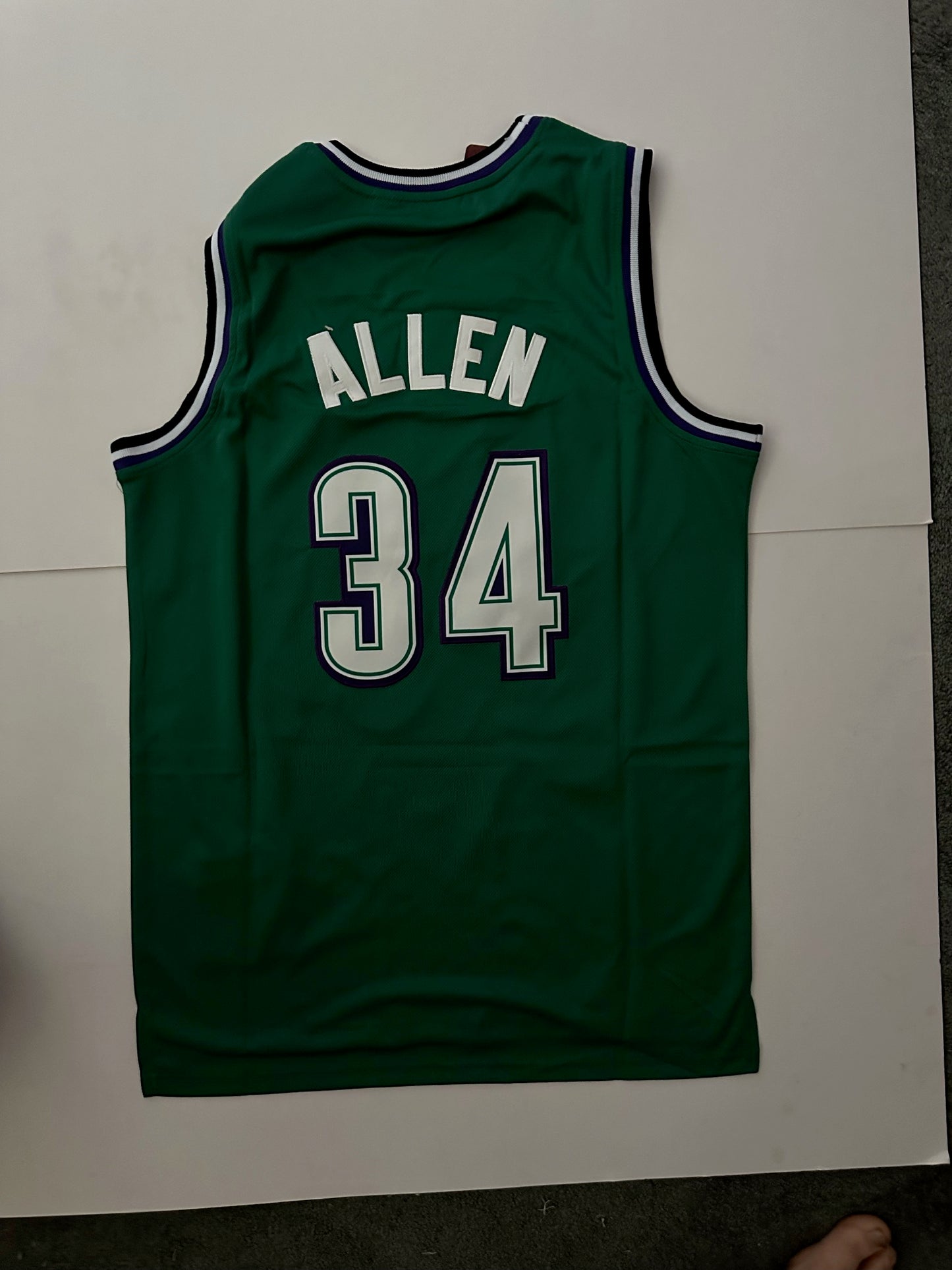Milwaukee Bucks NBA Hardwood Classics Allen Basketball Vest Large 34 Green