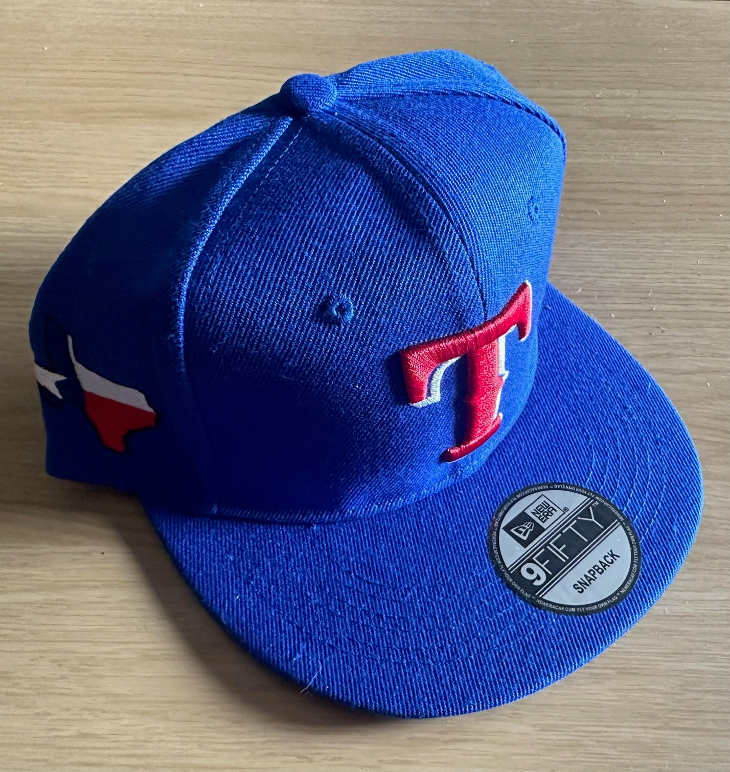 Texas Rangers MLB SnapBack Baseball Cap Multicolour New With Sticker