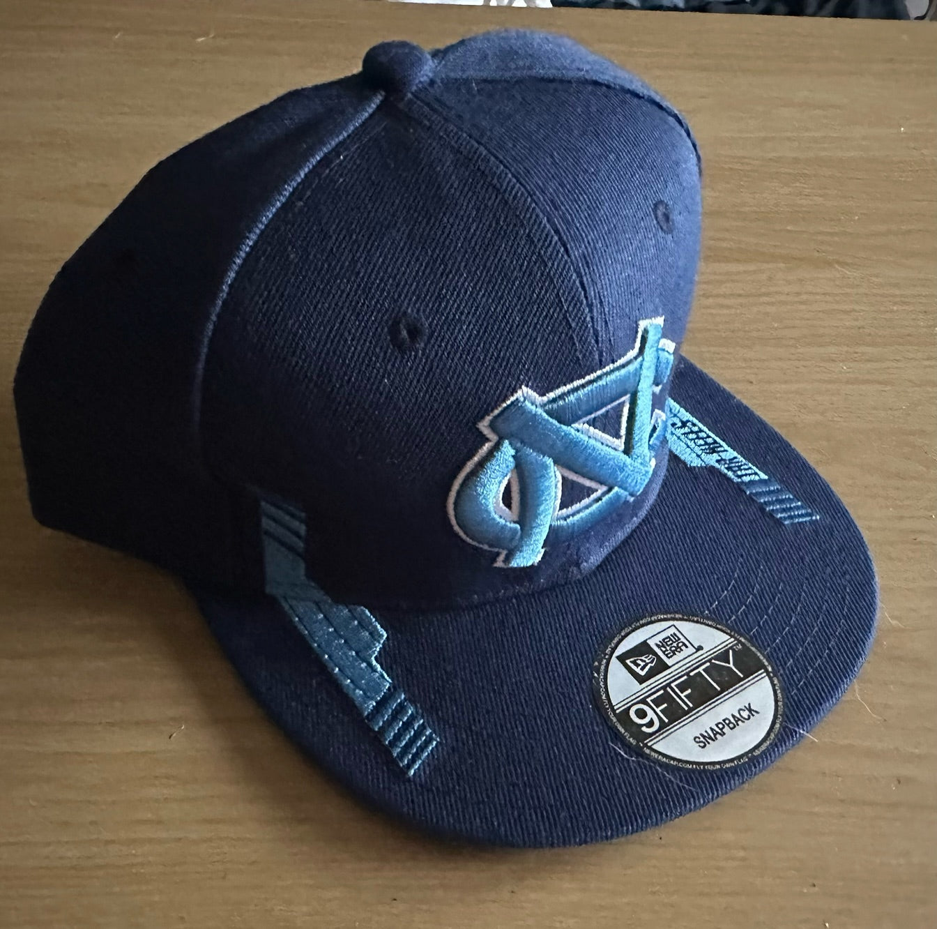 North Carolina Tar Heels NCAA SnapBack Baseball Cap Multicolour New With Sticker