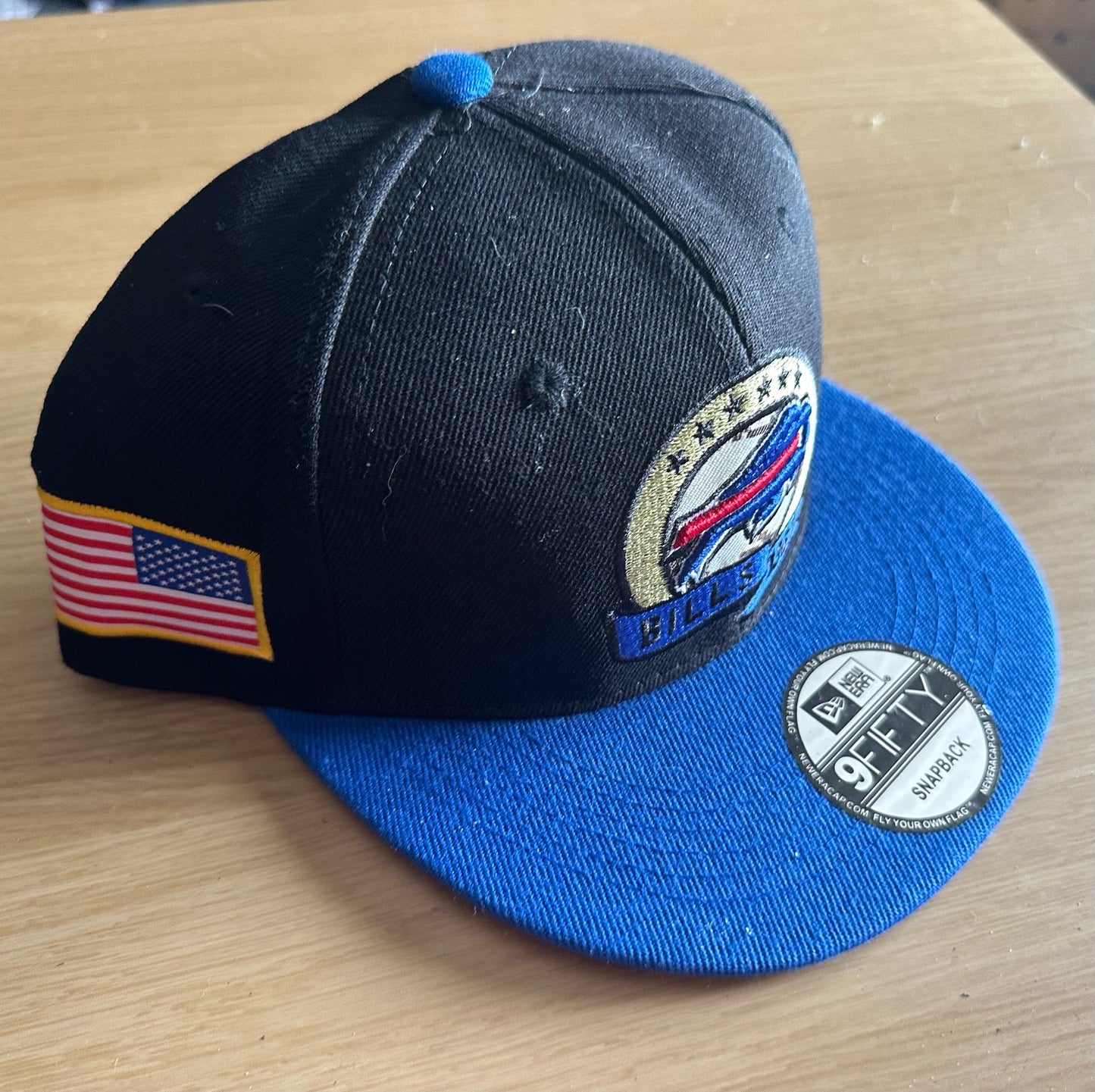 Buffalo Bills NFL SnapBack Baseball Cap Multicolour New With Sticker