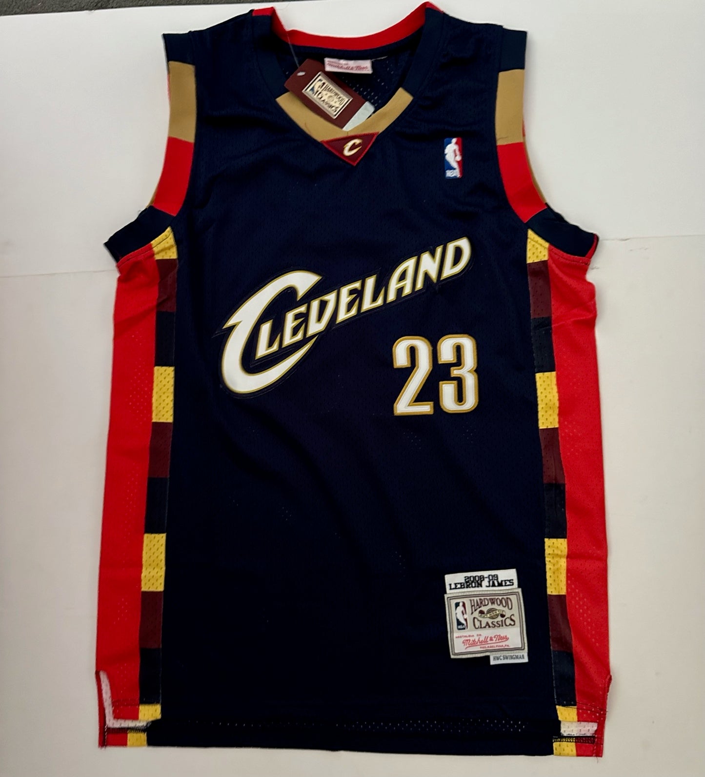 Cleveland Cavaliers NBA Hardwood Classics Basketball Vest Large James 23 Blue