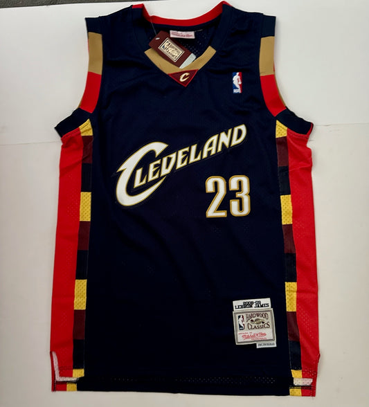 Cleveland Cavaliers NBA Hardwood Classics Basketball Vest Large James 23 Blue